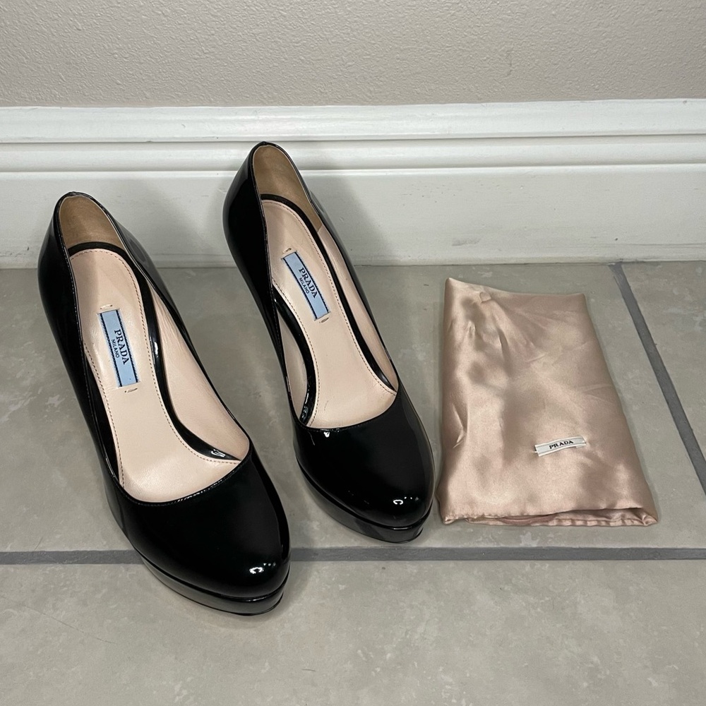 Prada Patent Leather Black Platform Pump 37